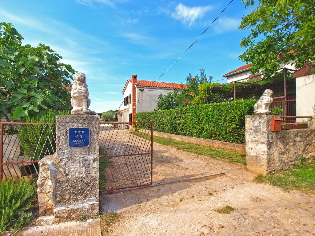 Вилла House Monteci 1378 Galizana Экстерьер фото