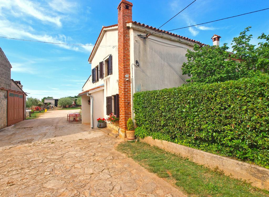 Вилла House Monteci 1378 Galizana Экстерьер фото